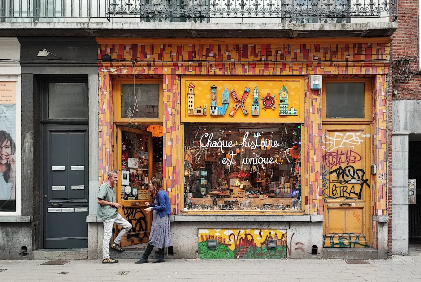 La devanture colorée de Luxiol aujourd'hui